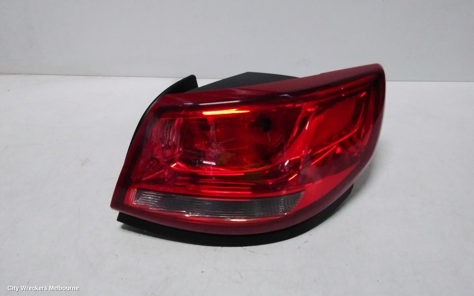 HOLDEN COMMODORE RIGHT TAILLIGHT, VF, SEDAN, CLEAR TYPE, EVOKE/SV6/SS/INTERNATIONAL, 05/2013 - 12/2017