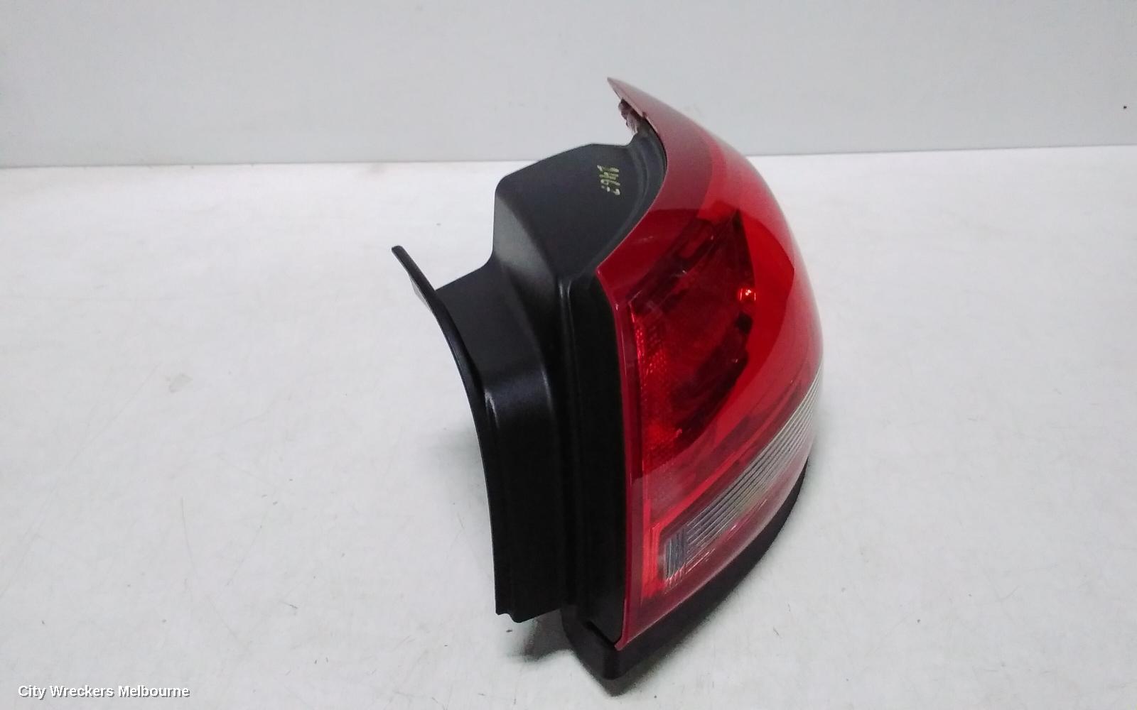 HOLDEN COMMODORE RIGHT TAILLIGHT, VF, SEDAN, CLEAR TYPE, EVOKE/SV6/SS/INTERNATIONAL, 05/2013 - 12/2017
