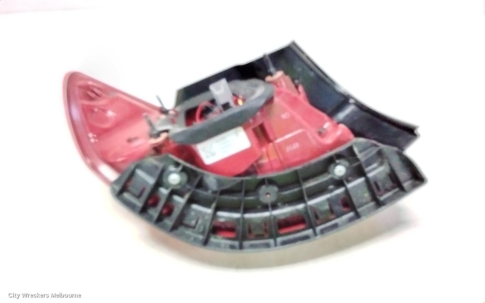 HOLDEN COMMODORE RIGHT TAILLIGHT, VF, SEDAN, CLEAR TYPE, EVOKE/SV6/SS/INTERNATIONAL, 05/2013 - 12/2017