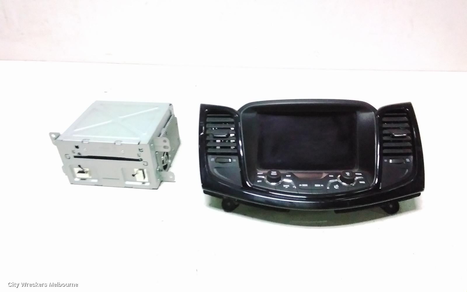HOLDEN COMMODORE RADIO/CD/DVD/SAT/TV, DISPLAY SCREEN, 8IN SAT NAV TYPE, VF, 05/2013 - 12/2017