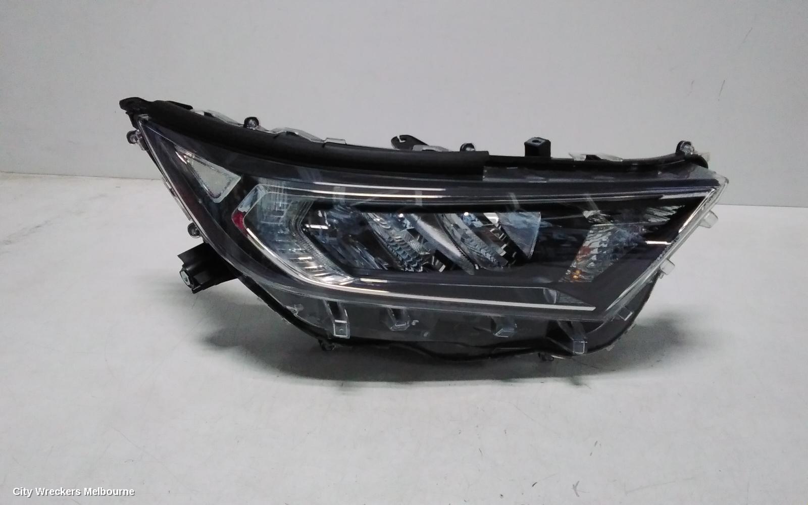 TOYOTA RAV4 RIGHT HEADLAMP, W/ LED TYPE, NON PROJECTOR TYPE, XA50, NON HEV TYPE, 11/2018 ONWARDS