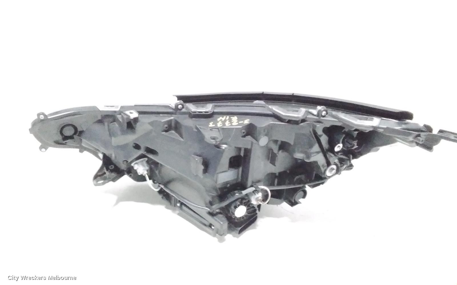 TOYOTA RAV4 RIGHT HEADLAMP, W/ LED TYPE, NON PROJECTOR TYPE, XA50, NON HEV TYPE, 11/2018 ONWARDS
