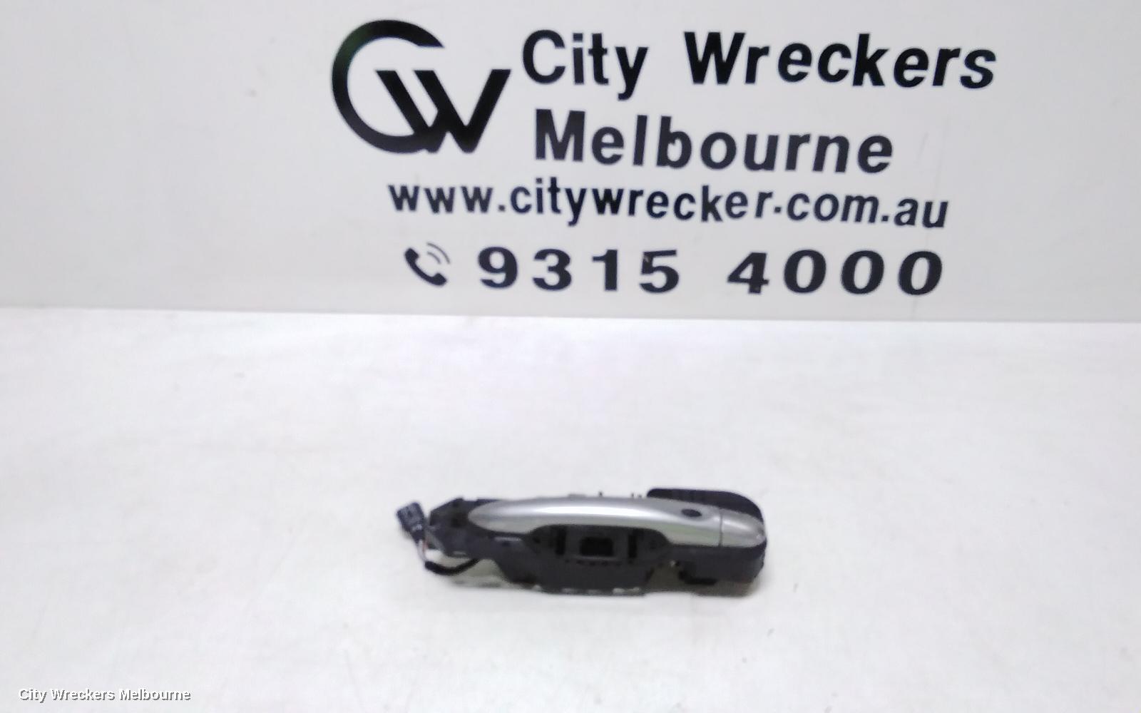 RENAULT MEGANE DOOR HANDLE, OUTER, RH FRONT, X32/X95, 09/2010 - 05/2016
