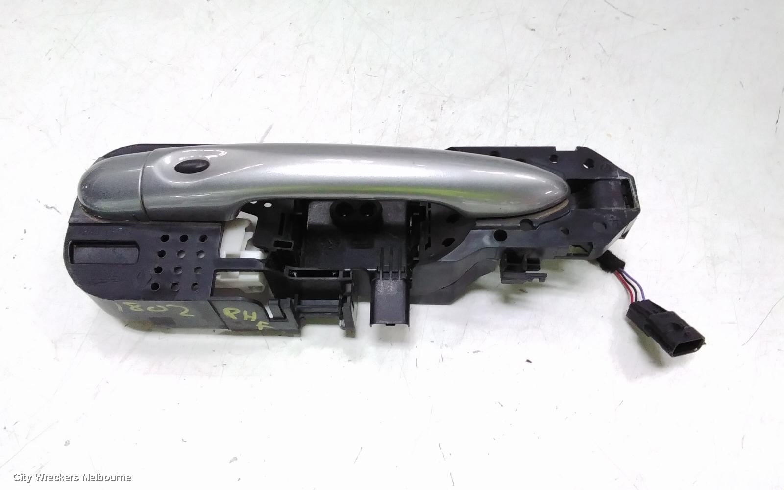 RENAULT MEGANE DOOR HANDLE, OUTER, RH FRONT, X32/X95, 09/2010 - 05/2016