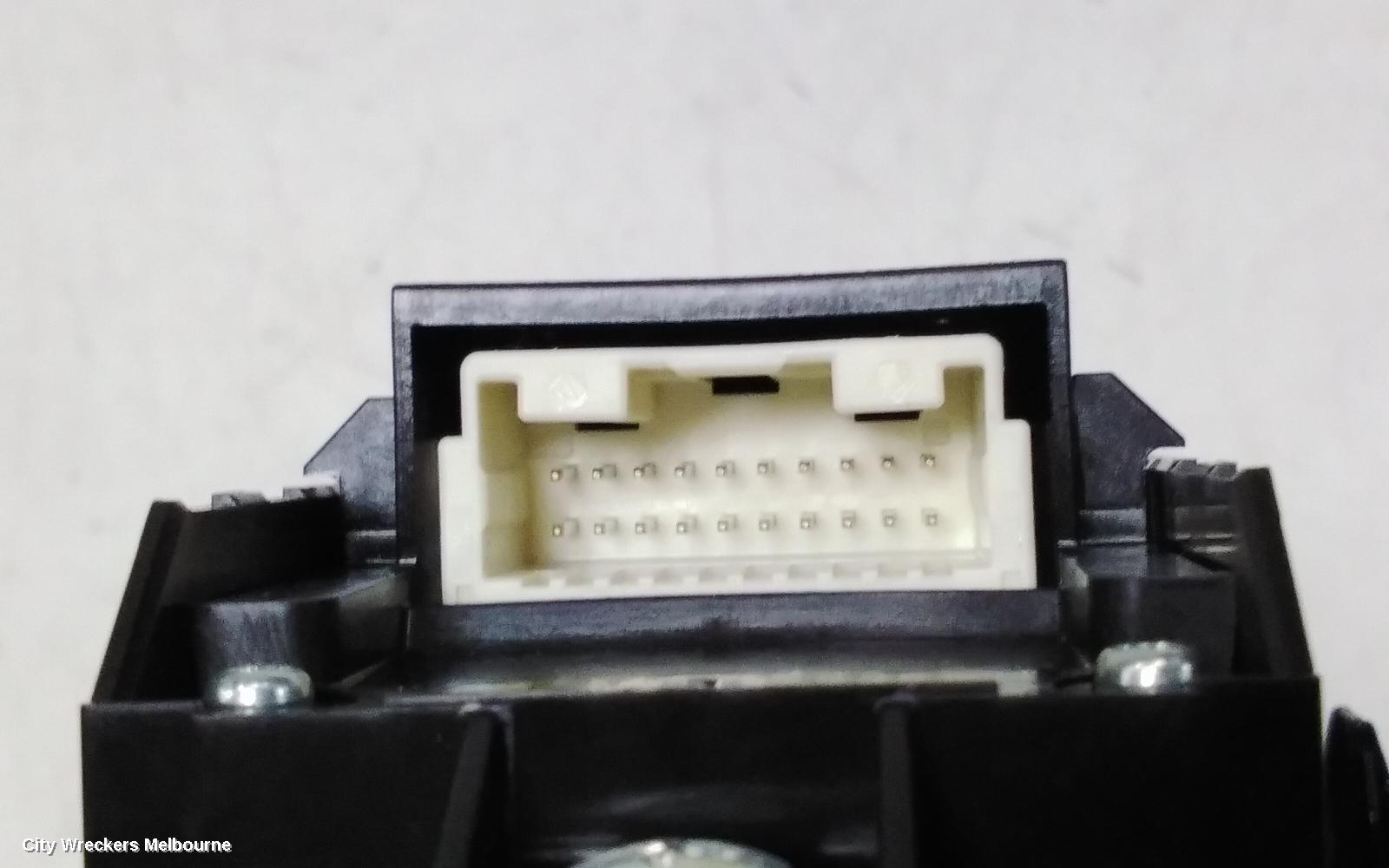 TOYOTA RAV4 PWR DR WIND SWITCH, RH FRONT, BLOCK MASTER SWITCH, AUTO FOLD TYPE, XA50, 11/2018 ONWARDS