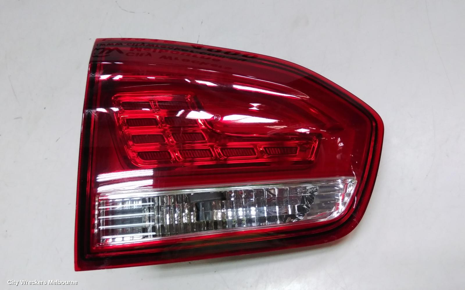 LDV G10 REAR GARNISH, TAILGATE LAMP (LH SIDE), WAGON, SV7A, 04/2015 - 08/2022