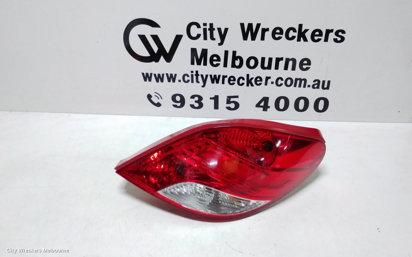 PEUGEOT 207 RIGHT TAILLIGHT, CABRIO, CLEAR INDICATOR SECTION, A7, 03/2007 - 12/2012