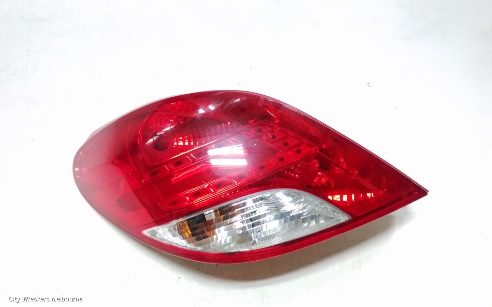 PEUGEOT 207 LEFT TAILLIGHT, CABRIO, CLEAR INDICATOR SECTION, A7, 03/2007 - 12/2012