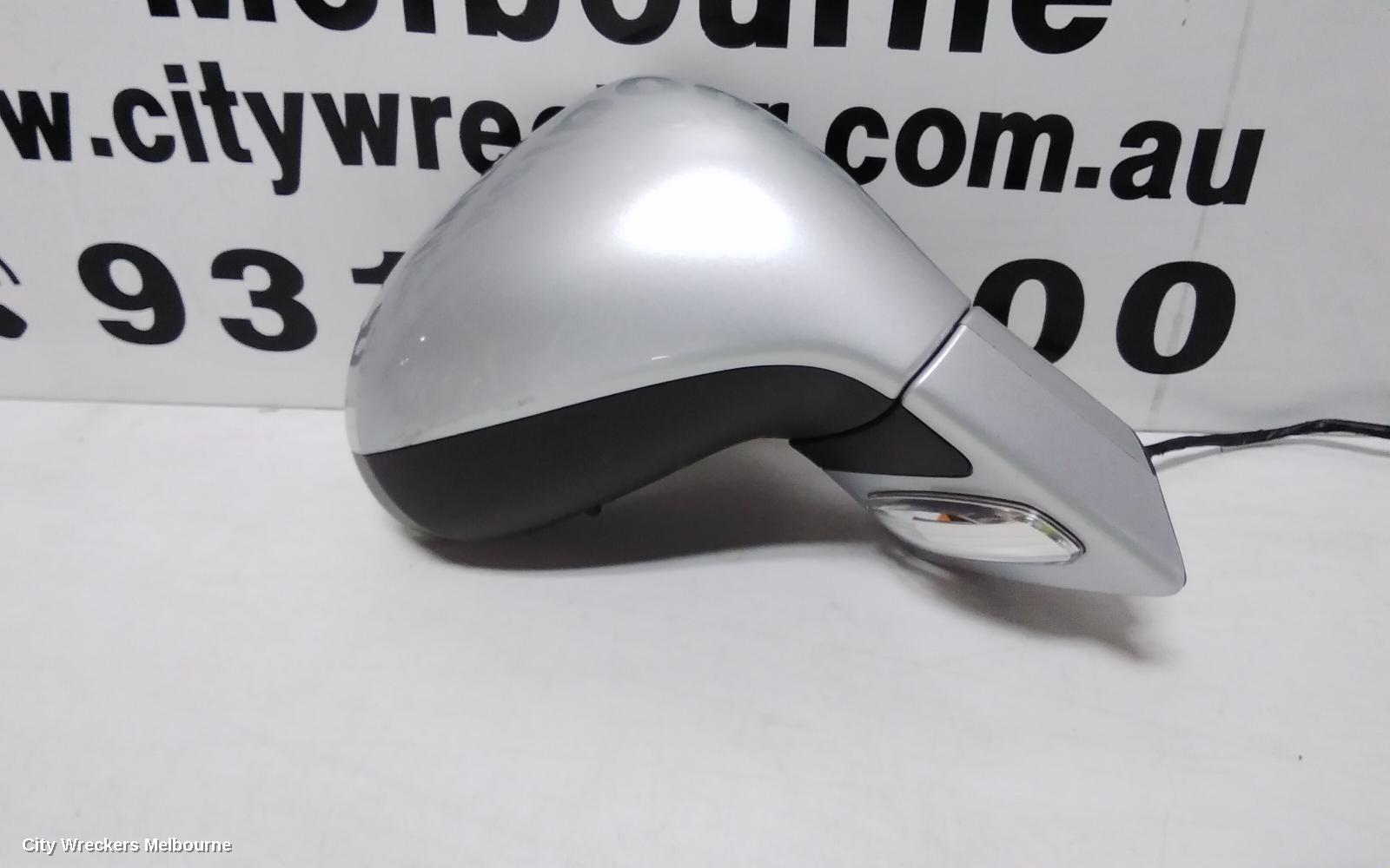 PEUGEOT 207 RIGHT DOOR MIRROR, A7, CABRIO, NON GT, MANUAL FOLD, 06/2007 - 12/2012