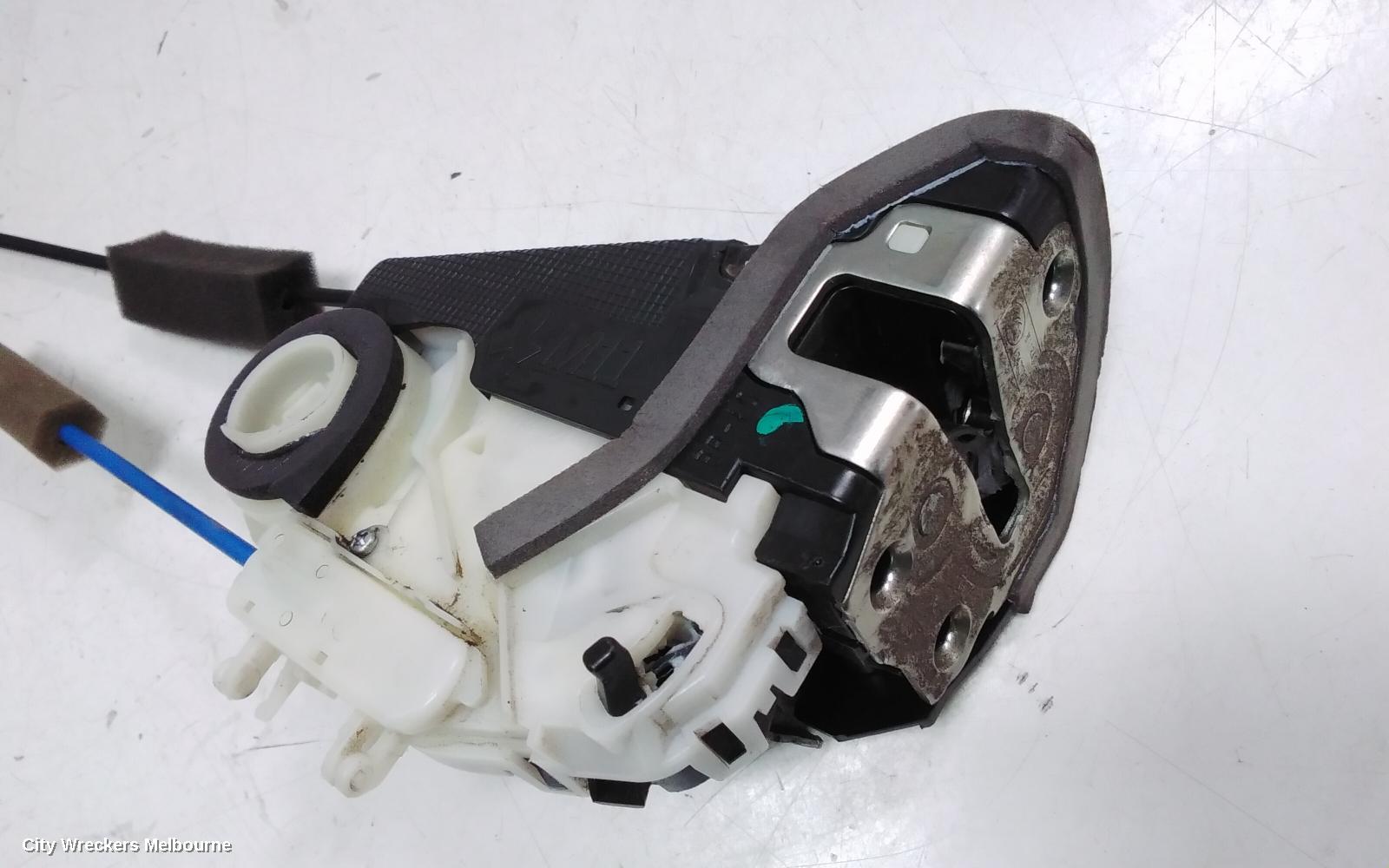 HONDA HRV DOOR/BOOT/GATE LOCK, RIGHT REAR DOOR LOCK, RU5, 12/2014 - 10/2021