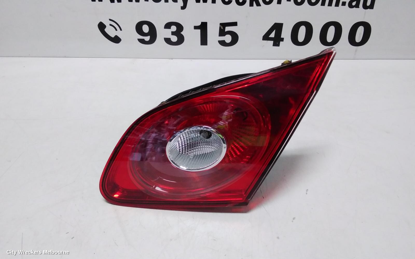 VOLKSWAGEN PASSAT REAR GARNISH, BOOTLID LAMP (RH SIDE), 3CC, SEDAN, 11/2008 - 02/2012