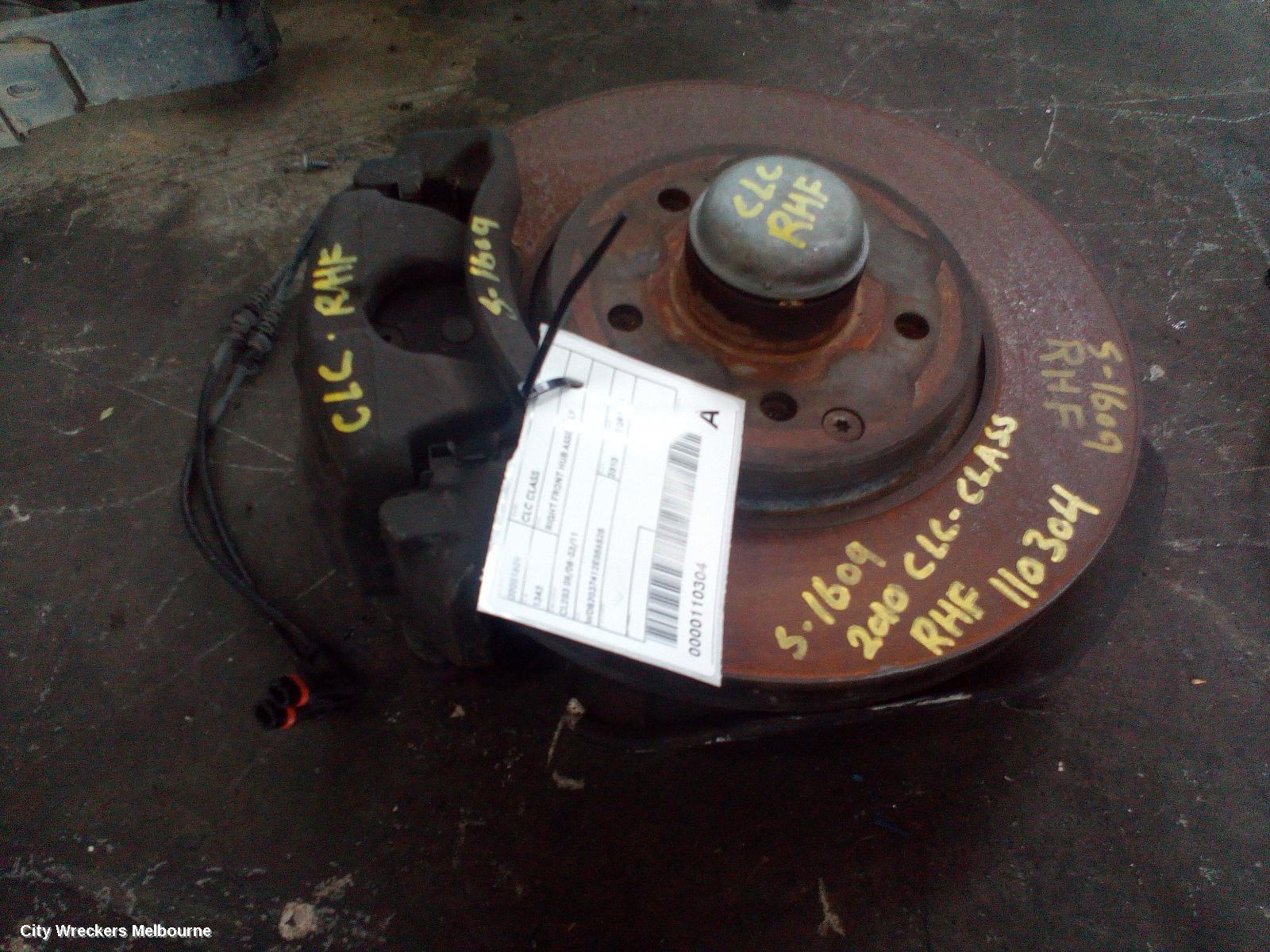 MERCEDES CLC CLASS RIGHT FRONT HUB ASSEMBLY, CL203 08/2008 - 03/2011