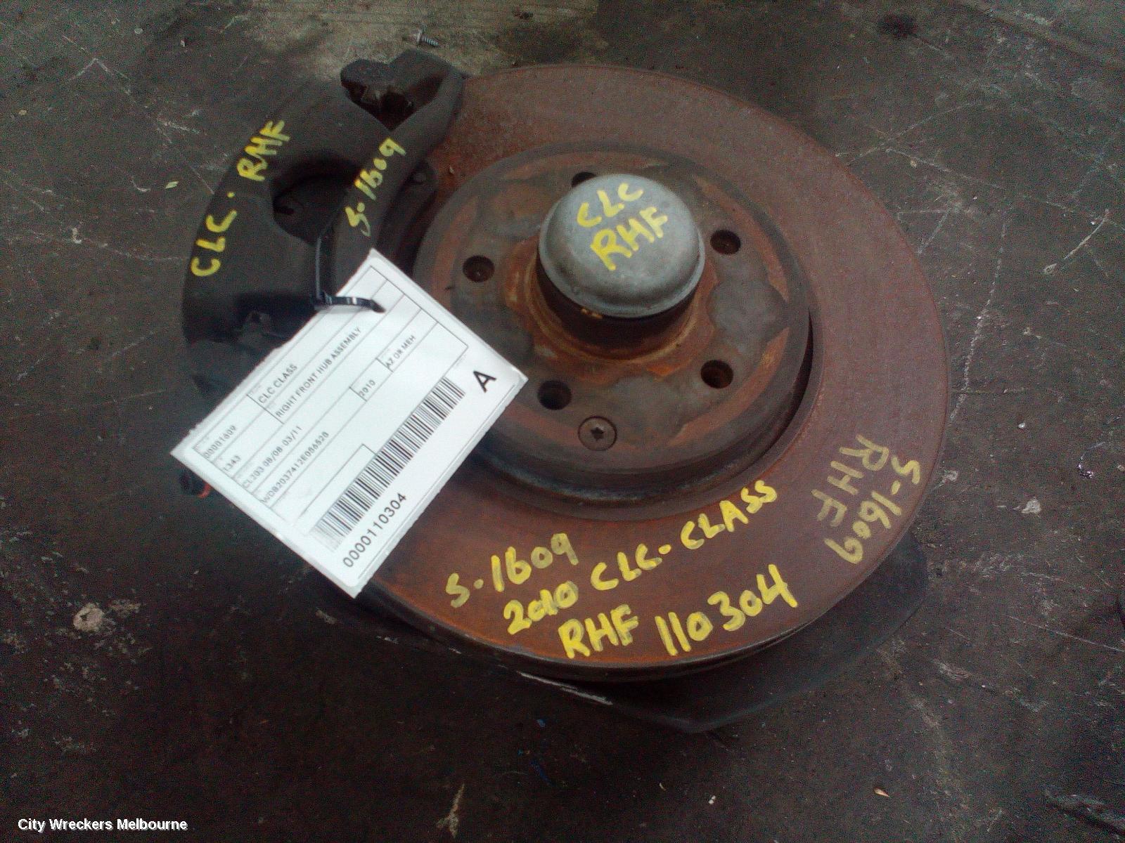 MERCEDES CLC CLASS RIGHT FRONT HUB ASSEMBLY, CL203 08/2008 - 03/2011