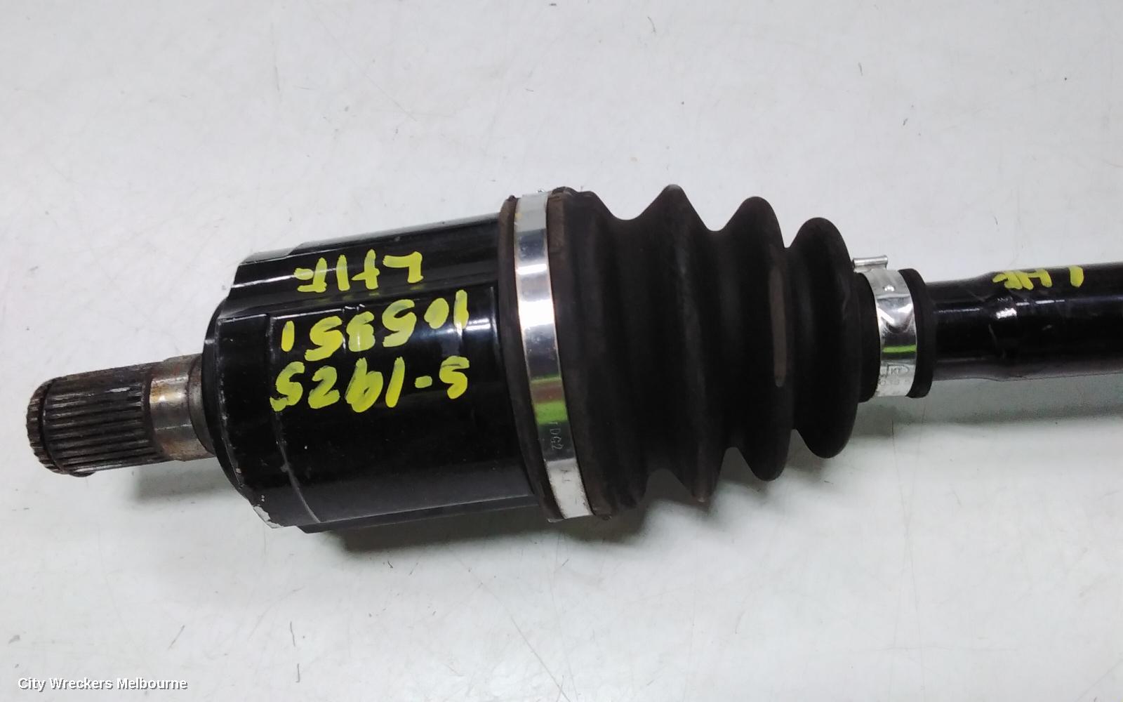HYUNDAI SANTA FE LEFT DRIVESHAFT, FRONT, AUTO T/M, DIESEL, 2.2, TM, 03/2018 ONWARDS