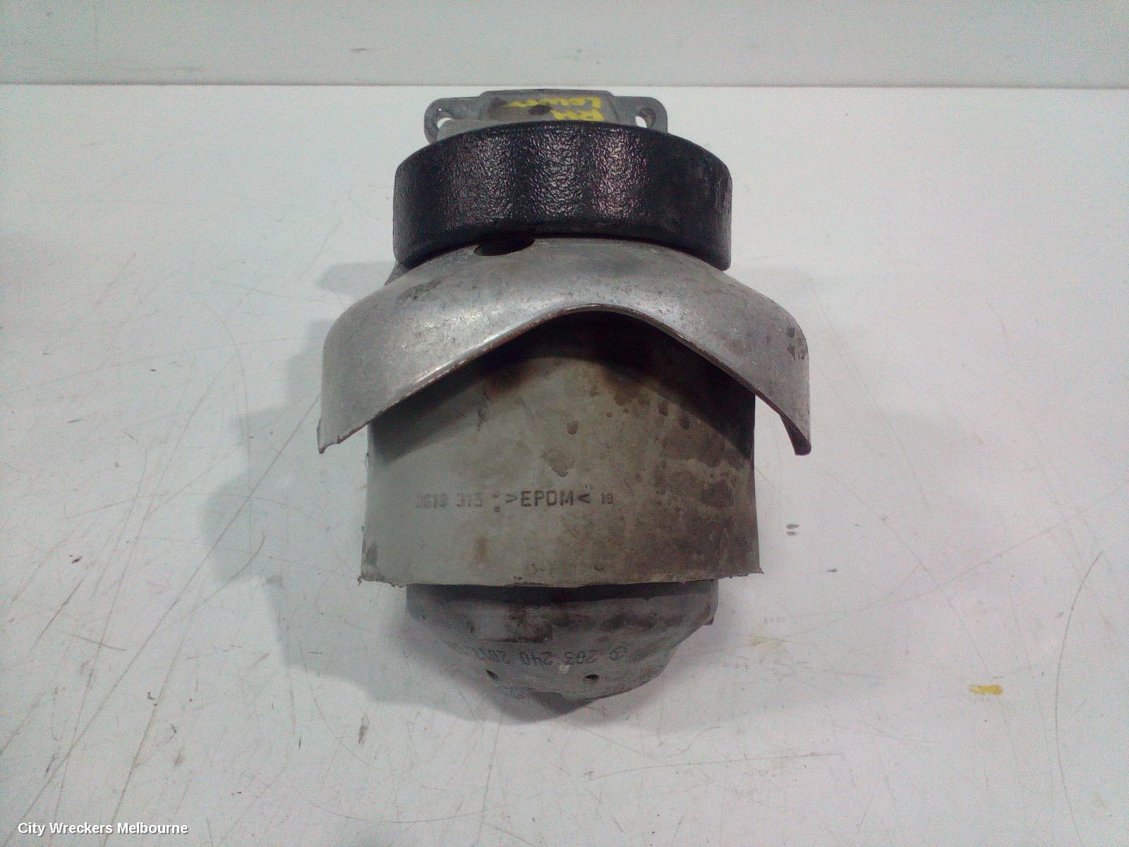 MERCEDES CLC CLASS MOUNT, CL203 08/2008 - 03/2011