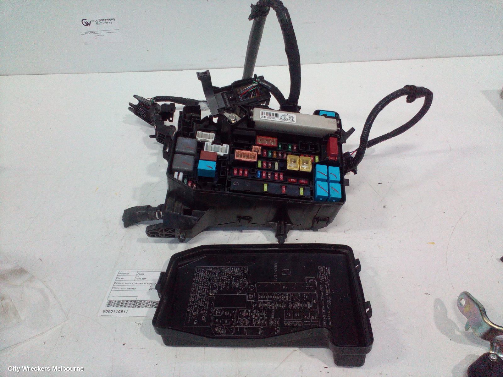 TOYOTA PRIUS FUSE BOX, ZVW40R, PRIUS V, ENGINE BAY, 05/2012 - 03/2021