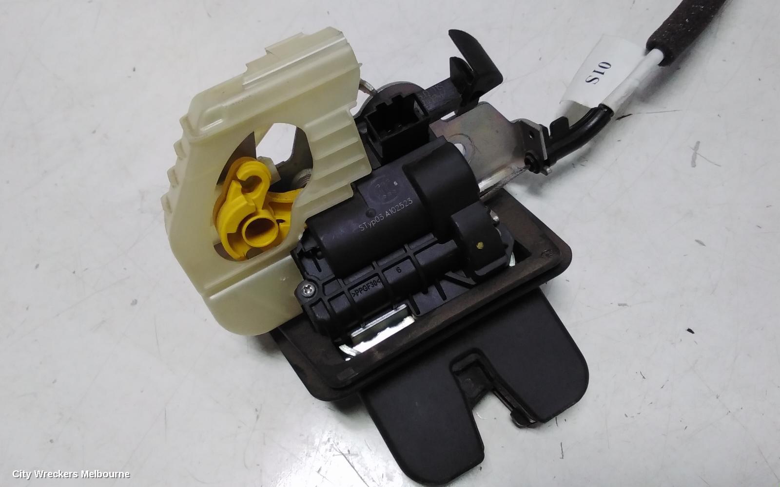 AUDI Q7 DOOR/BOOT/GATE LOCK, TAILGATE LOCK, 4M, 09/2015 ONWARDS