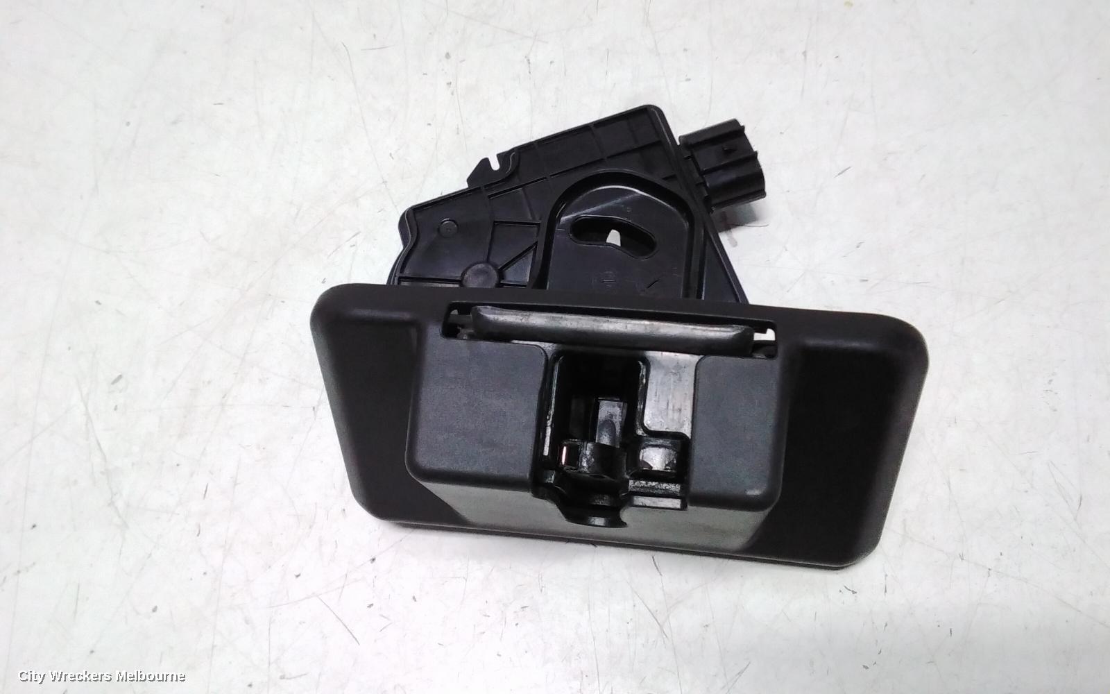 TOYOTA ESTIMA DOOR/BOOT/GATE LOCK, TAILGATE, XR50, 05-19