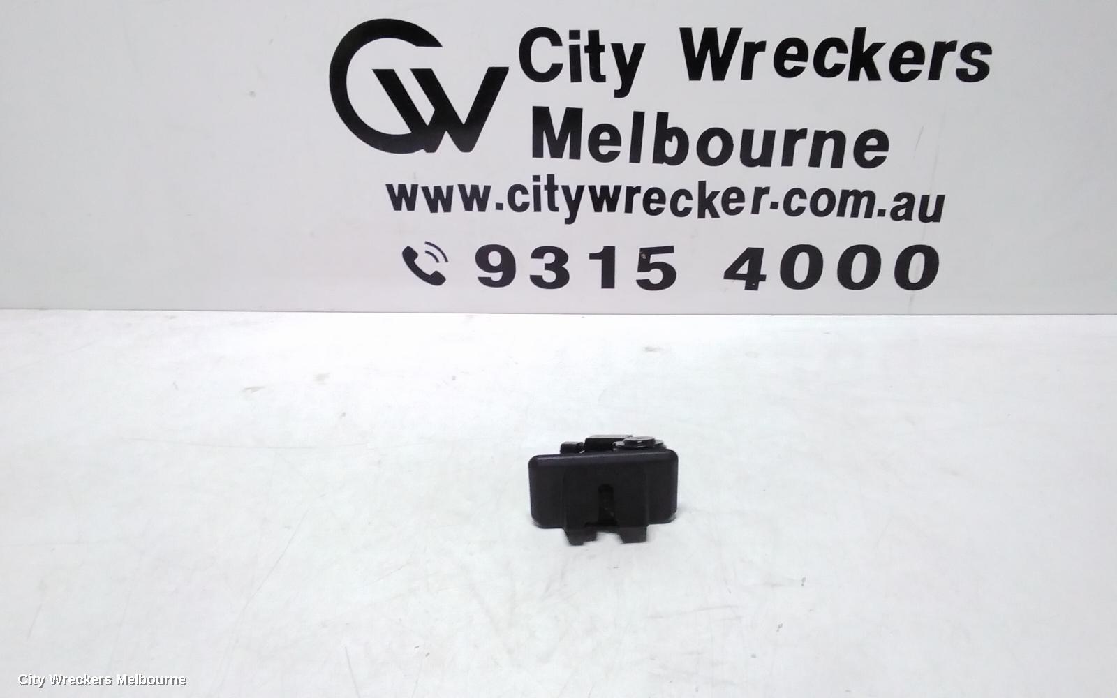 TOYOTA ESTIMA DOOR/BOOT/GATE LOCK, TAILGATE, XR50, 05-19