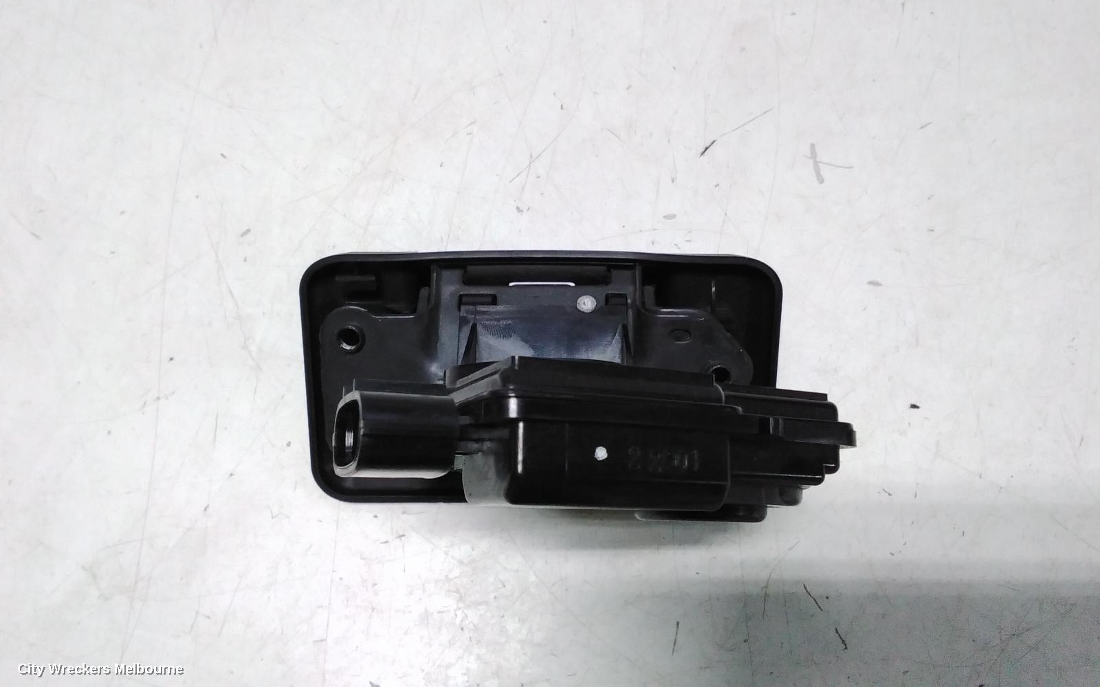 TOYOTA ESTIMA DOOR/BOOT/GATE LOCK, TAILGATE, XR50, 05-19