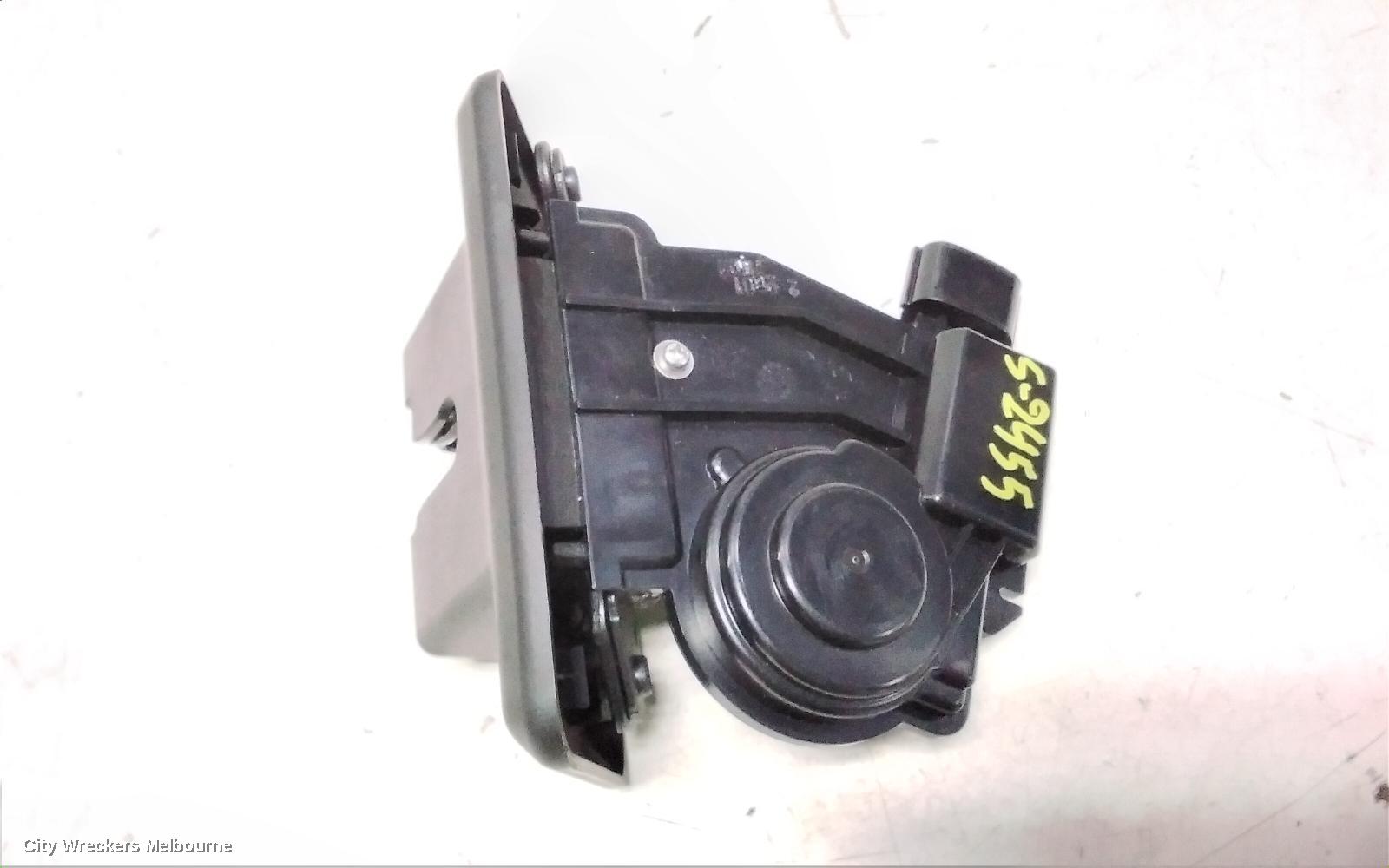 TOYOTA ESTIMA DOOR/BOOT/GATE LOCK, TAILGATE, XR50, 05-19
