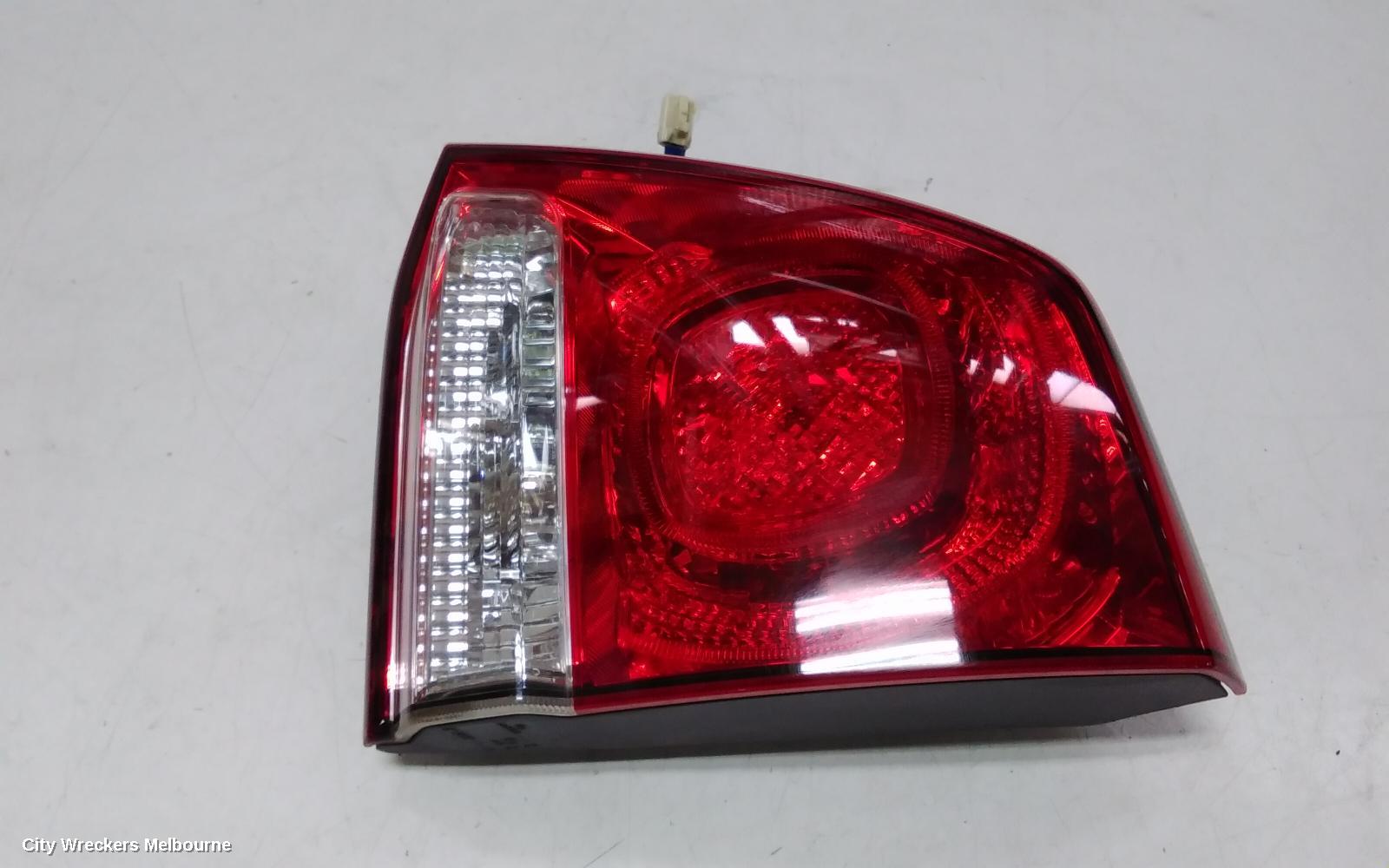 TOYOTA LANDCRUISER REAR GARNISH, 200 SERIES, TAILGATE LAMP (RH SIDE), 11/2007 - 01/2012