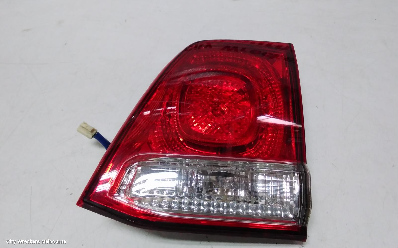 TOYOTA LANDCRUISER REAR GARNISH, 200 SERIES, TAILGATE LAMP (RH SIDE), 11/2007 - 01/2012