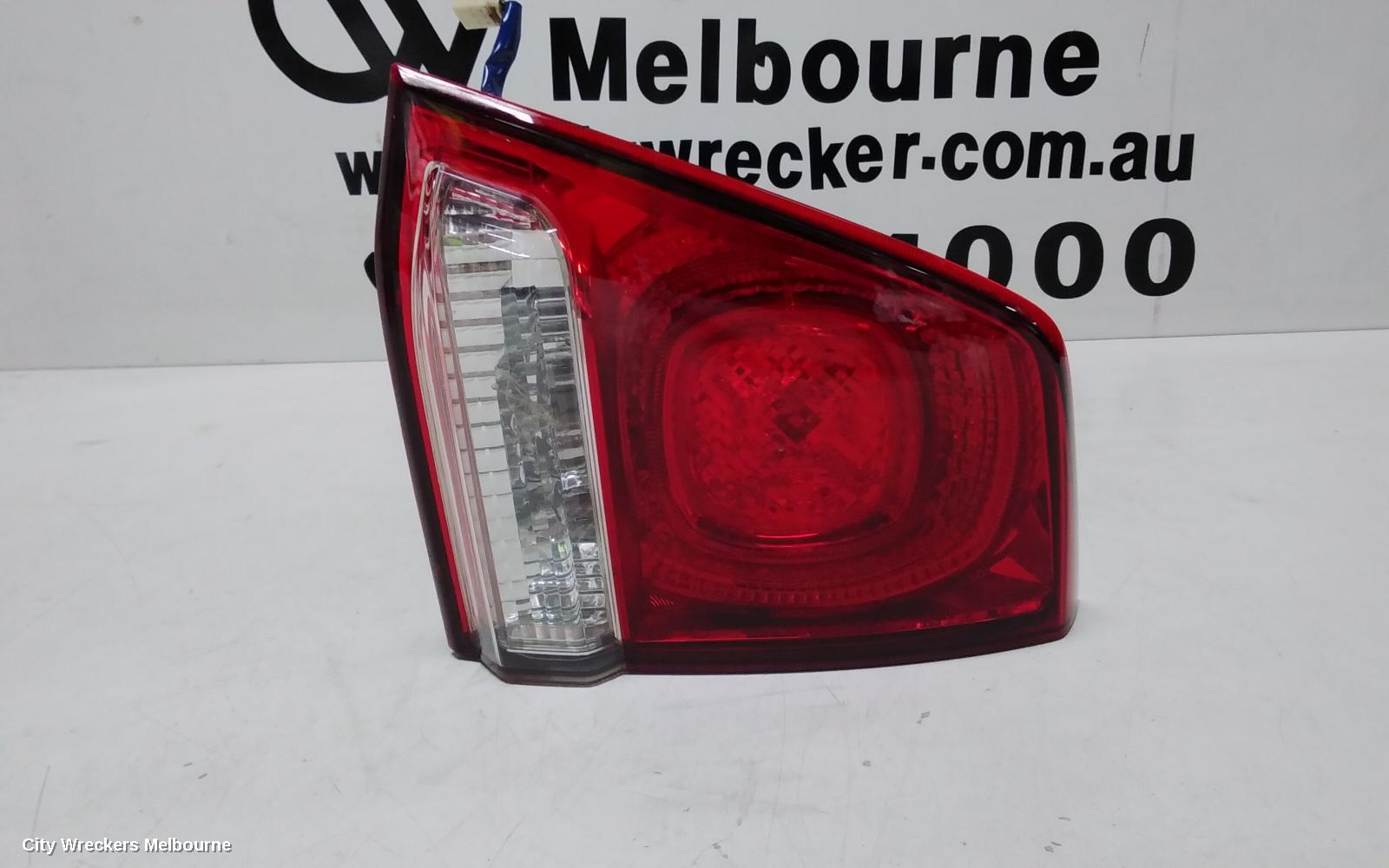 TOYOTA LANDCRUISER REAR GARNISH, 200 SERIES, TAILGATE LAMP (RH SIDE), 11/2007 - 01/2012