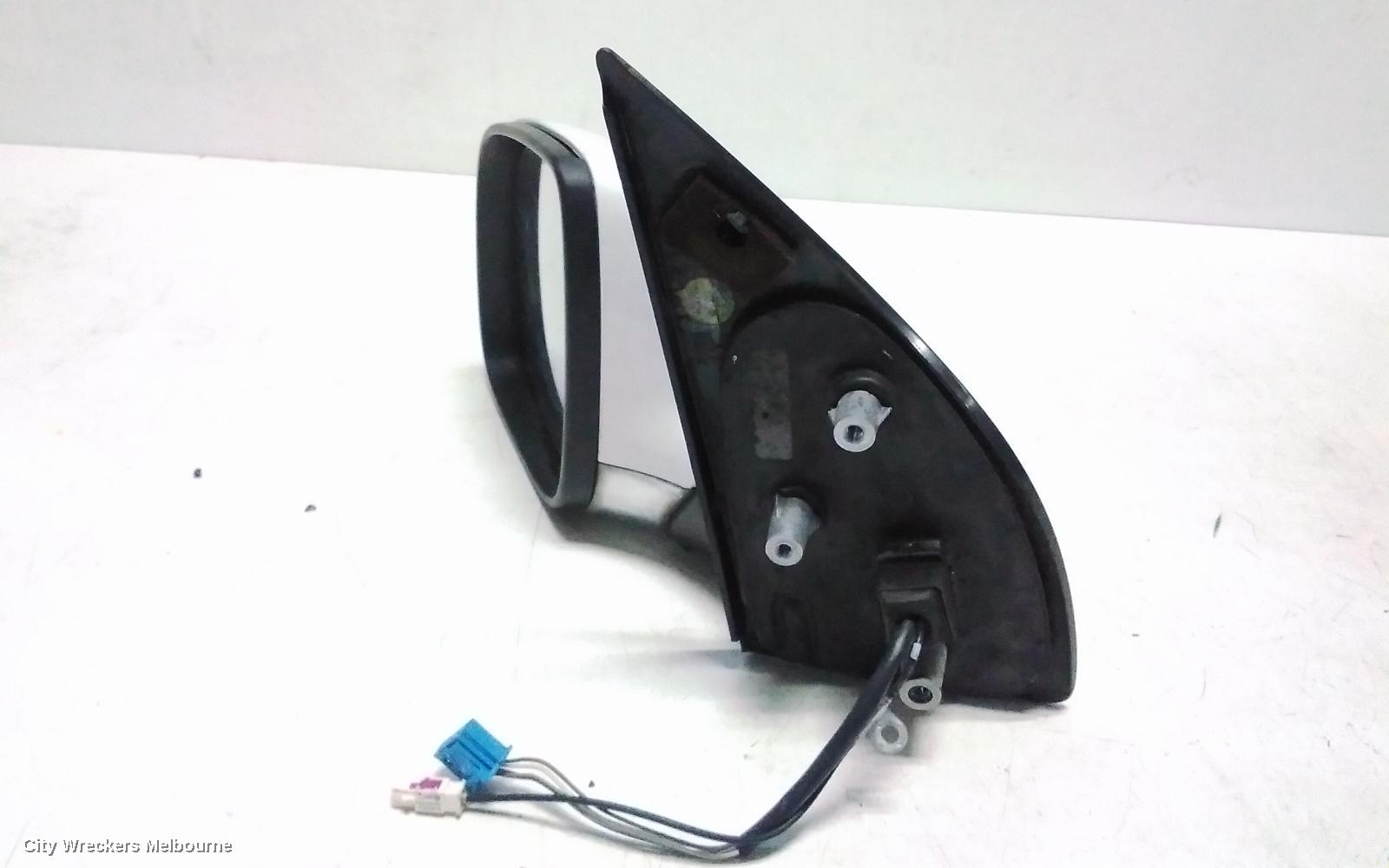 VOLKSWAGEN AMAROK LEFT DOOR MIRROR, 2H, MANUAL FOLD, PARTIAL COLOUR CODED/BLACK, 10 PIN (5 WIRE) TYPE, 07/2013 - 09/2022