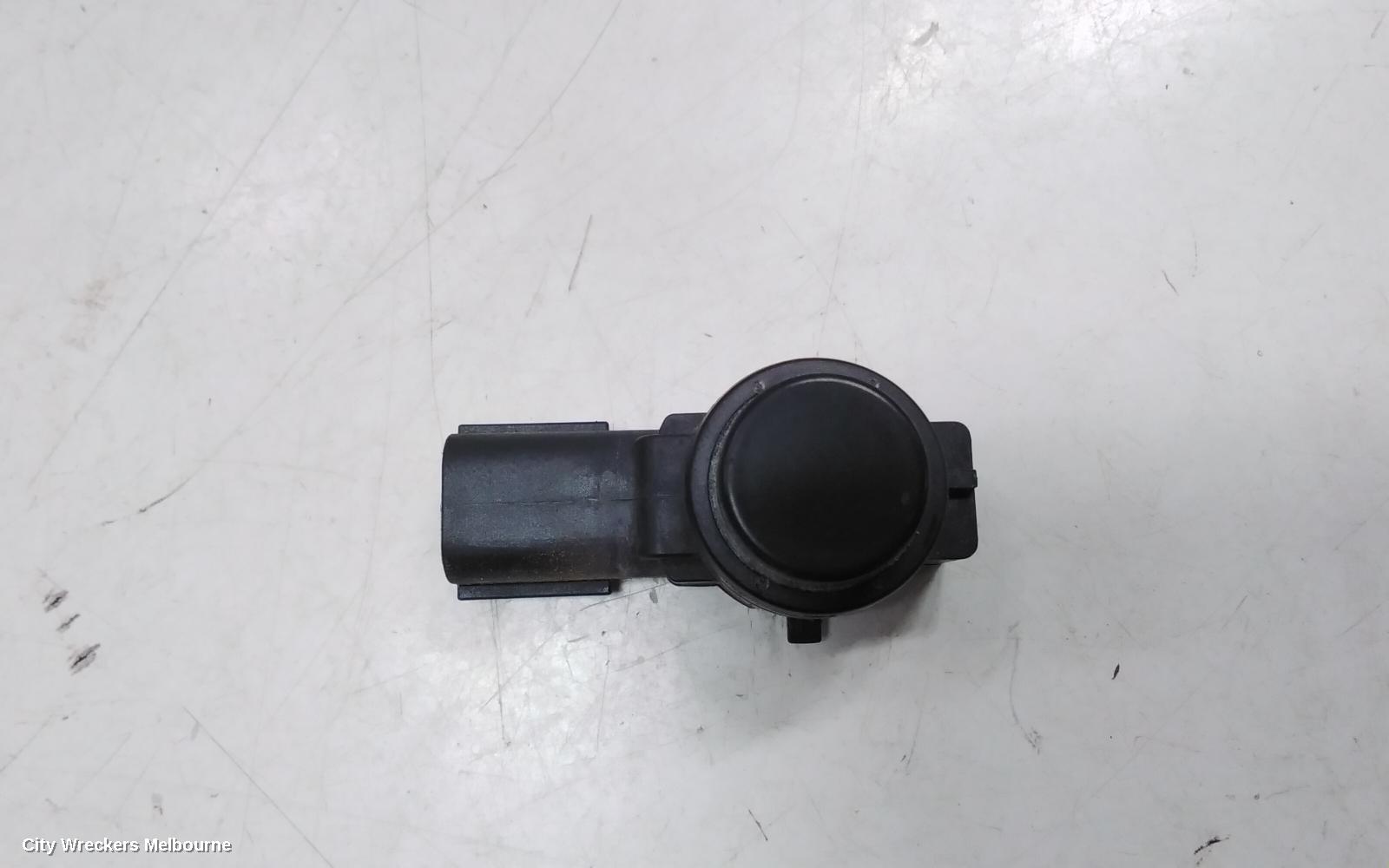 JEEP CHEROKEE, KL, 06/2014 - 11/2022, CRASH SENSORS FRONT: 110582