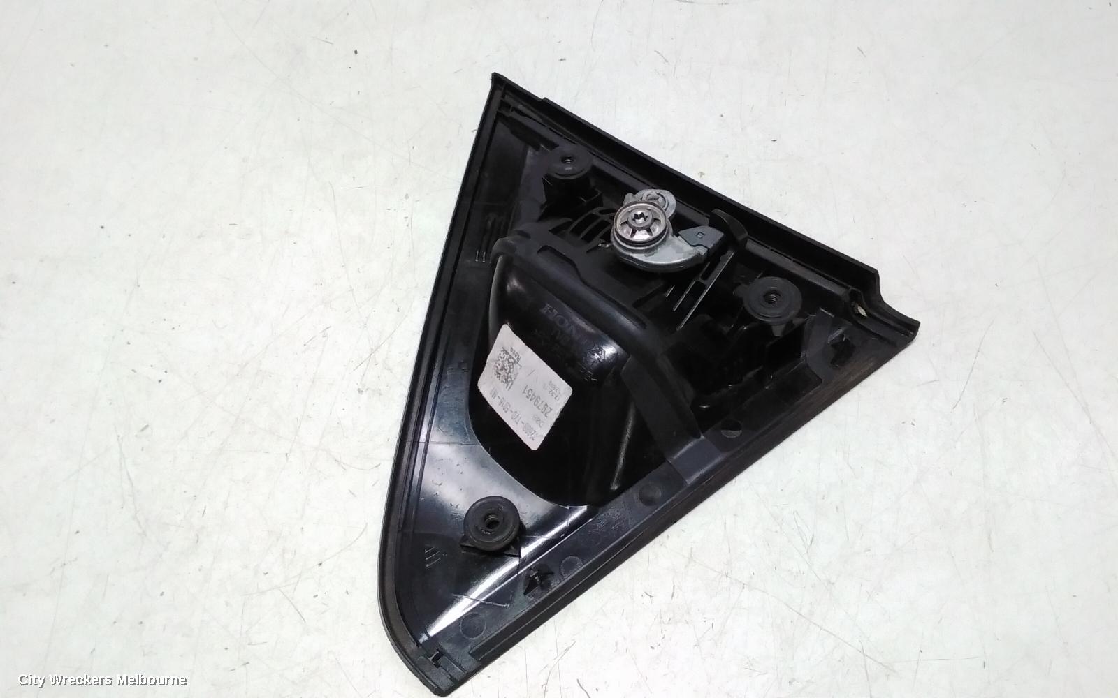 HONDA CIVIC DOOR HANDLE, 9TH GEN 02/2012 - 05/2016