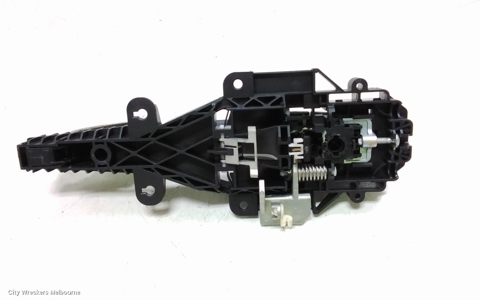 MG GS DOOR HANDLE, SAS2, 09/2016 - 08/2019