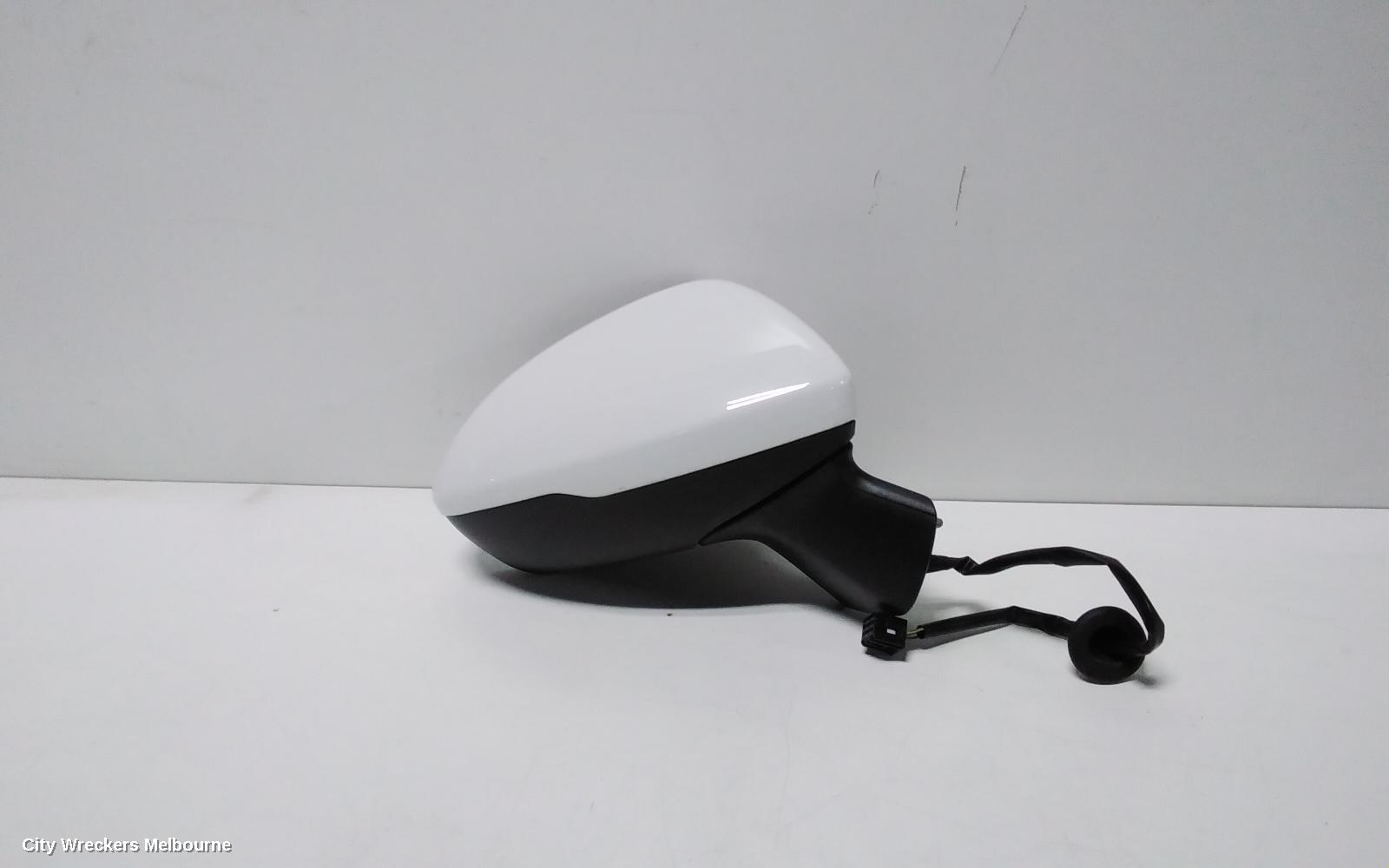 HOLDEN ASTRA RIGHT DOOR MIRROR, BL, SEDAN, NON HEATED, NON BLIND SPOT TYPE, 05/2017 - 12/2020