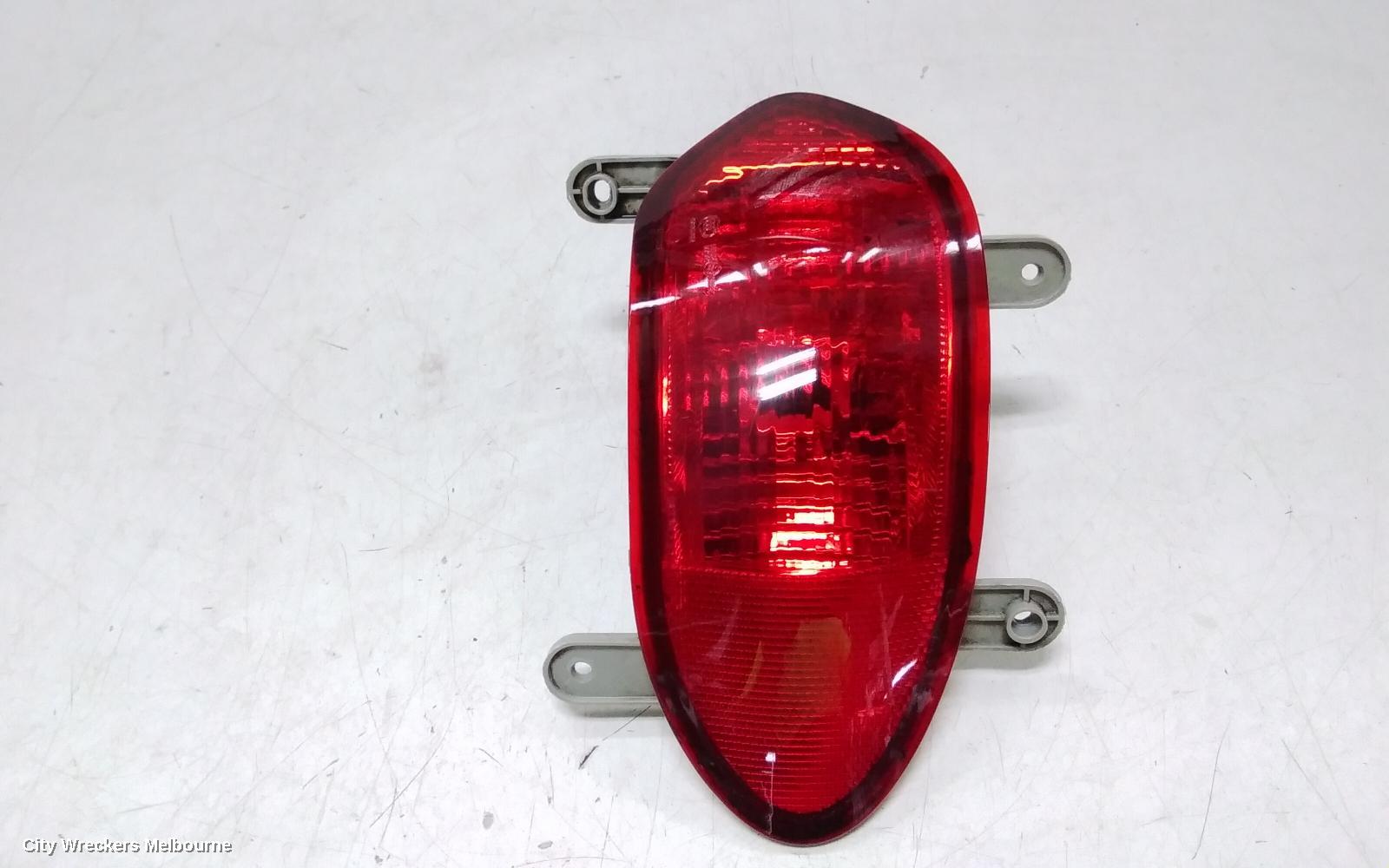 LDV G10 LEFT TAILLIGHT, SV7C, VAN, IN BUMPER REVERSE LIGHT, BARN DOOR TYPE, 04/2015 ONWARDS
