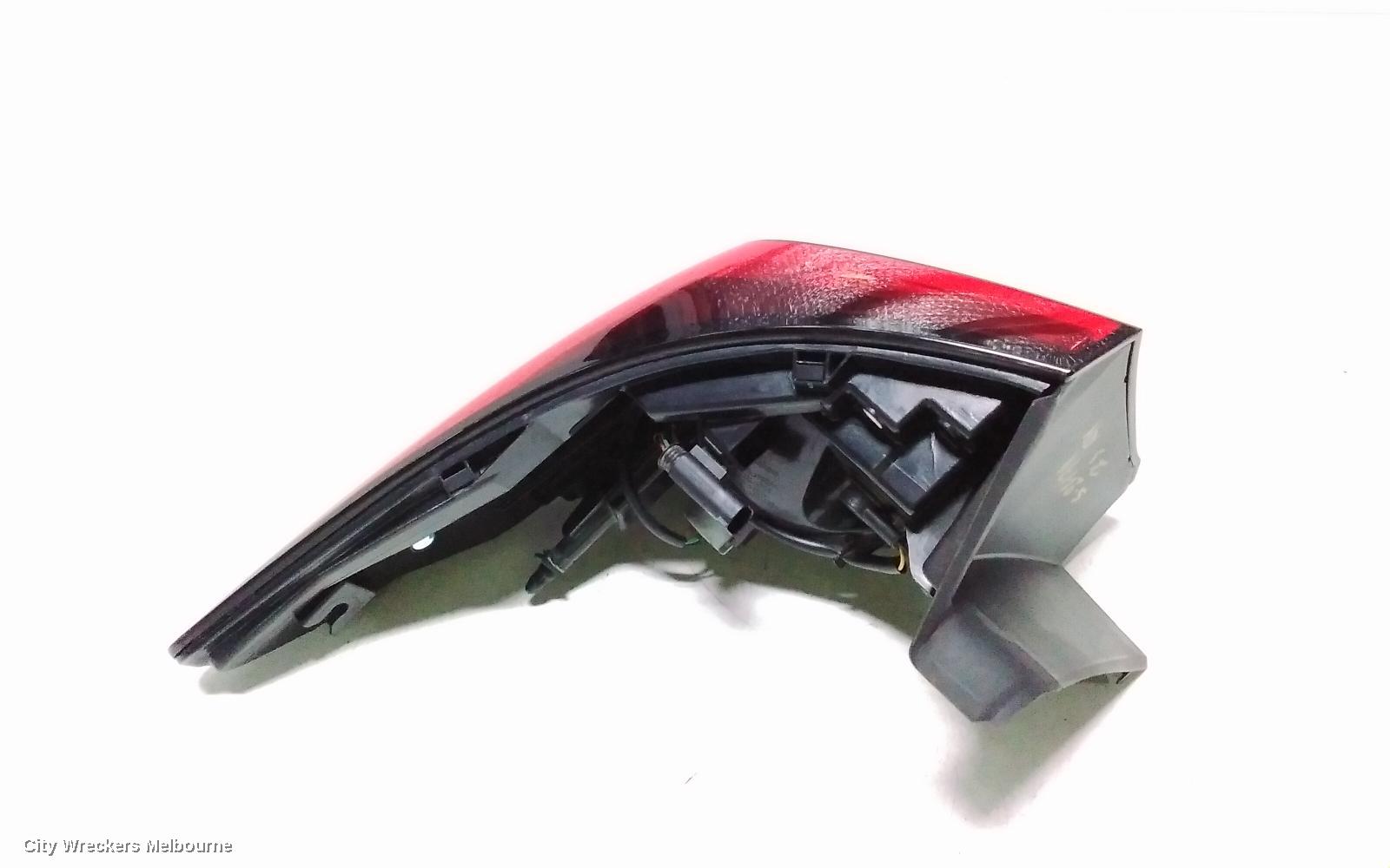 MG ZS RIGHT TAILLIGHT, IN BODY, AZS1, ZS TYPE, 09/2017 ONWARDS