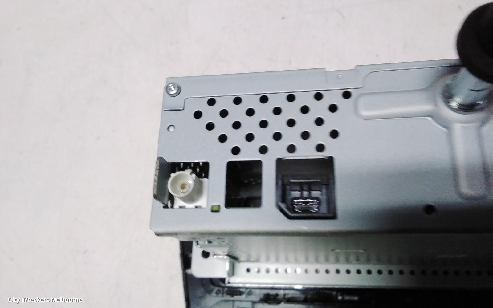 MG ZS RADIO/CD/DVD/SAT/TV, 8IN HEADUNIT, NON NAVIGATION TYPE, AZS1, 09/2017 ONWARDS