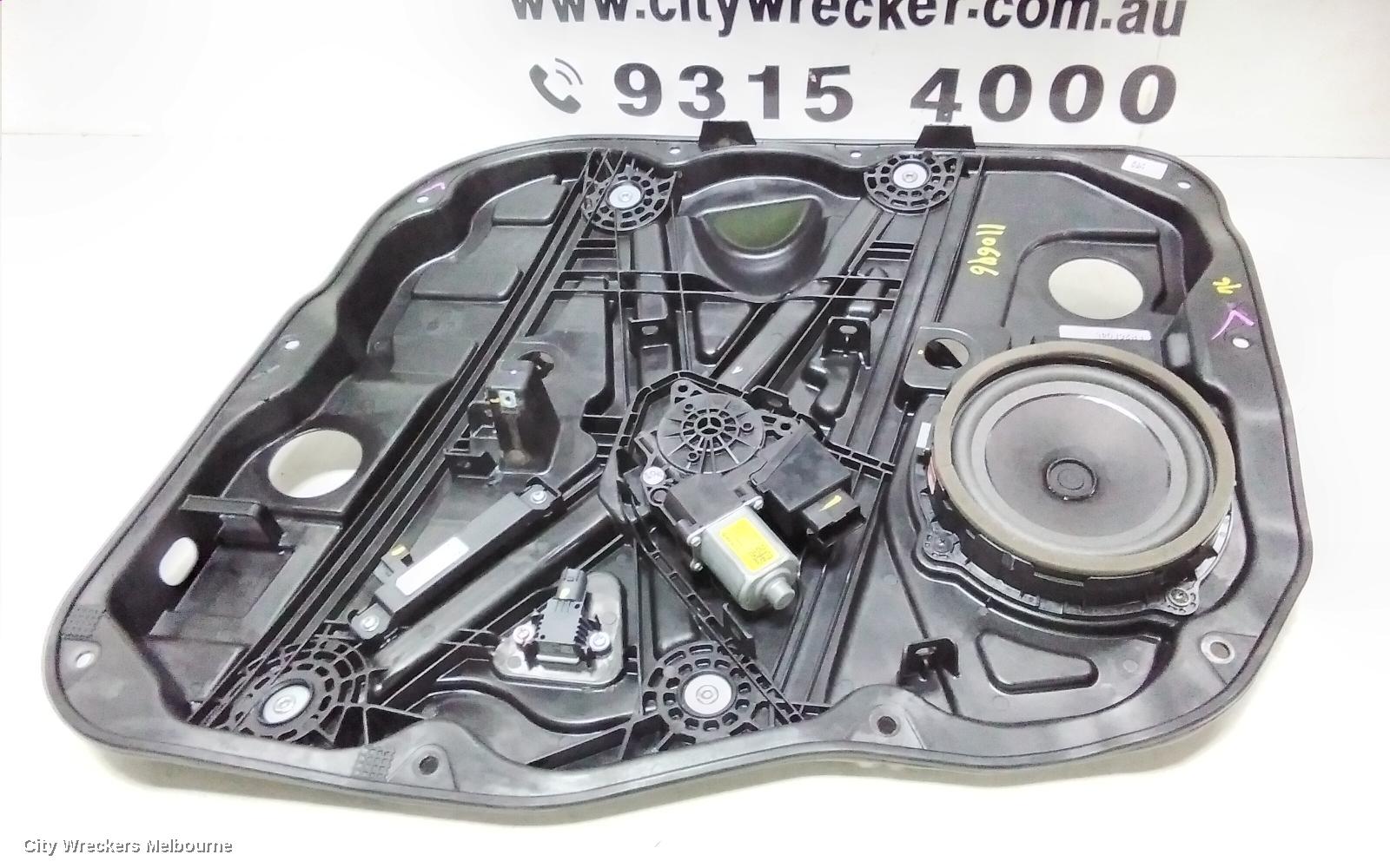 HYUNDAI SANTA FE RIGHT FRONT WINDOW REG/MOTOR, TM, DOOR REG & MOTOR ASSY, 03/2018 ONWARDS
