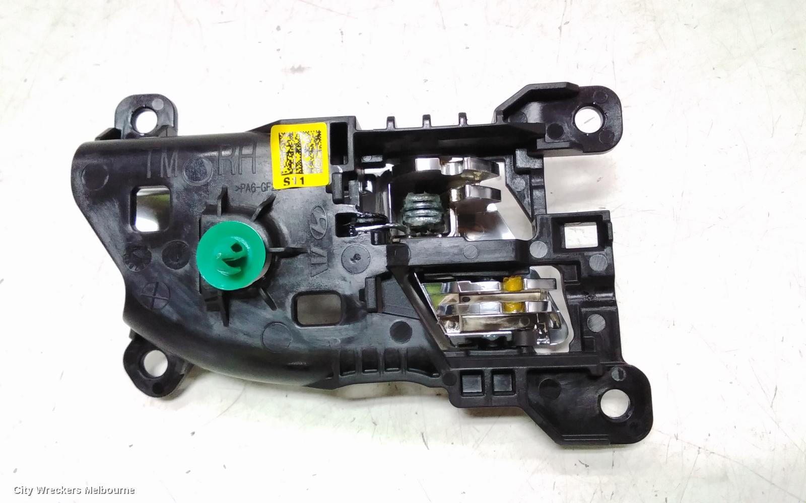 HYUNDAI SANTA FE DOOR HANDLE, INNER, RH FRONT, TM, 04/2018 ONWARDS