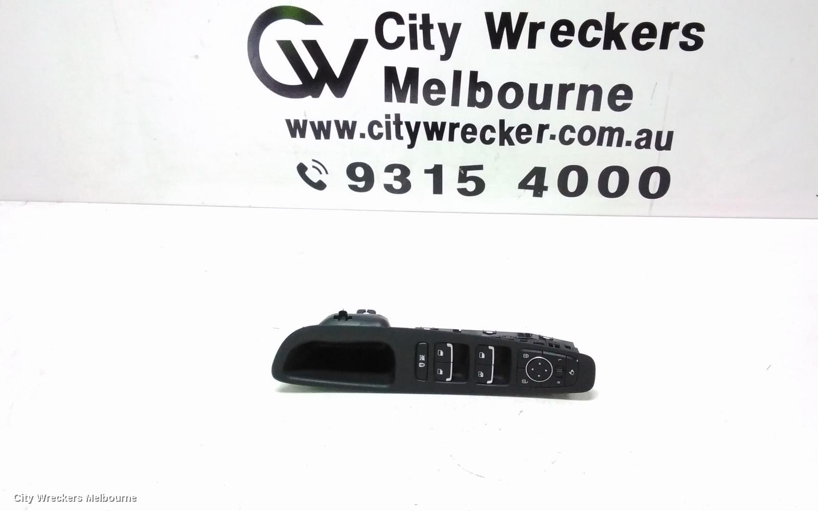 HYUNDAI SANTA FE PWR DR WIND SWITCH, RH FRONT (MASTER SWITCH), W/FOLDING MIRRORS TYPE, W/CHILD LOCK TYPE, TM, 10/2020 ONWARDS