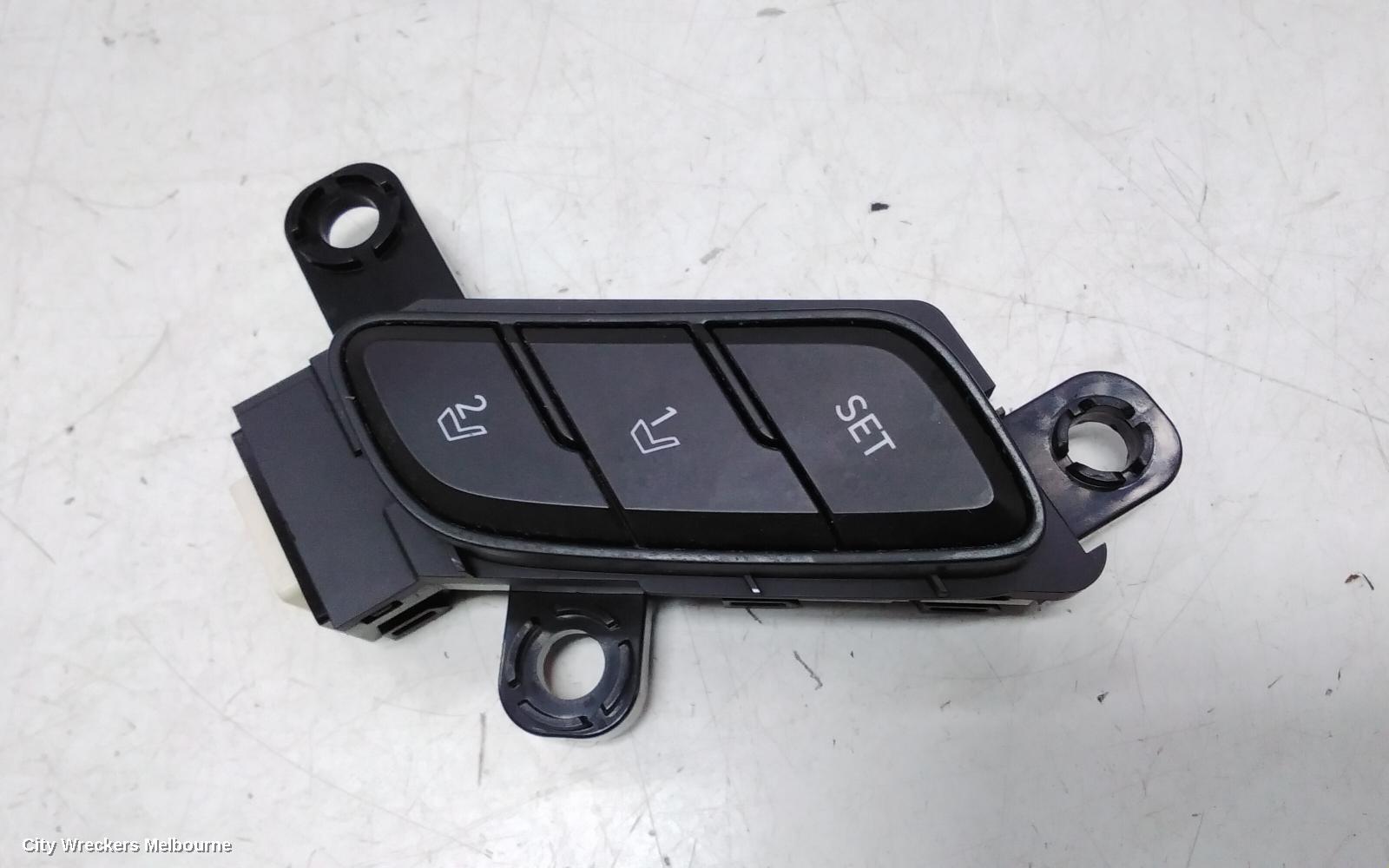HYUNDAI SANTA FE, TM, 03/2018 - 10/2023, MEMORY SEATS SWITCH: 110654