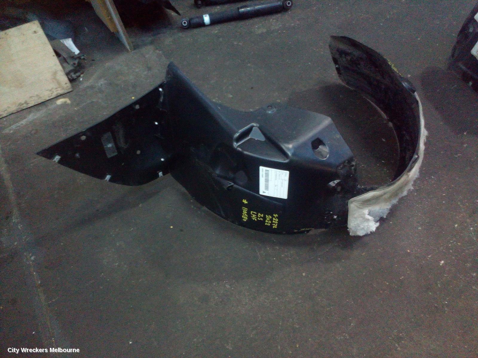 MG ZS LEFT GUARD LINER, AZS1, FRONT, 09/2017 ONWARDS