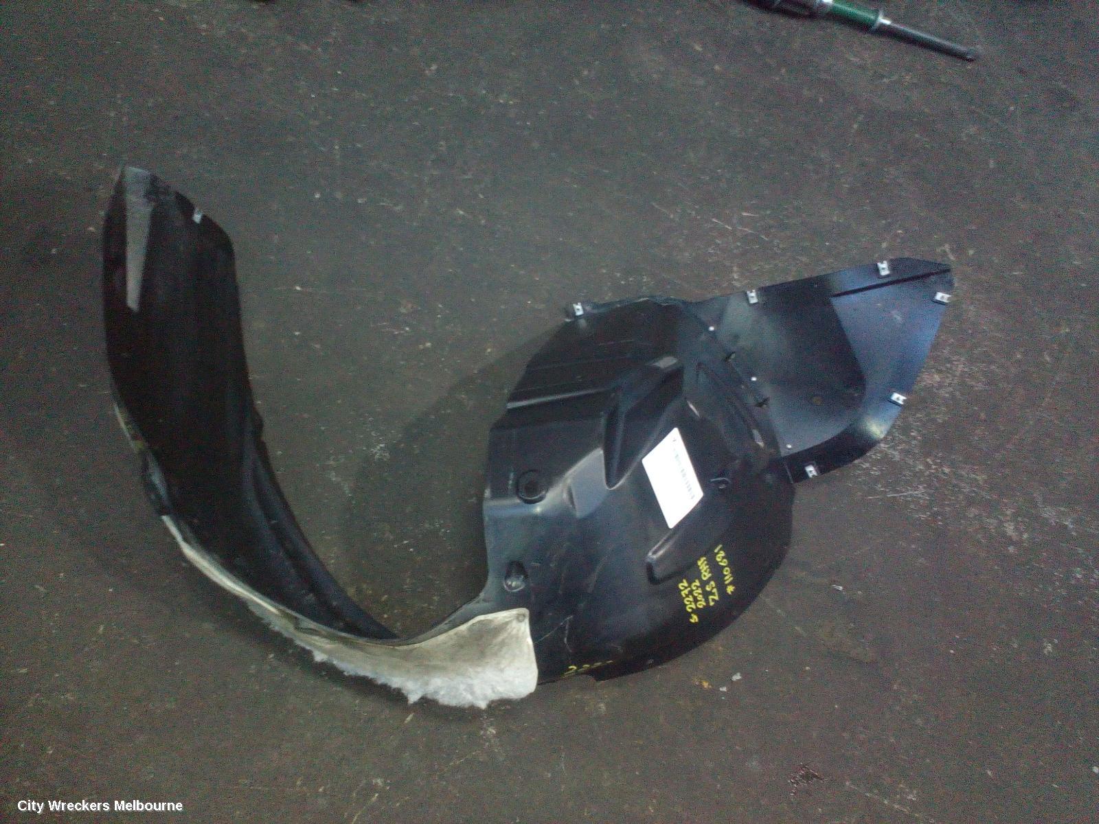 MG ZS RIGHT GUARD LINER, AZS1, FRONT, 09/2017 ONWARDS