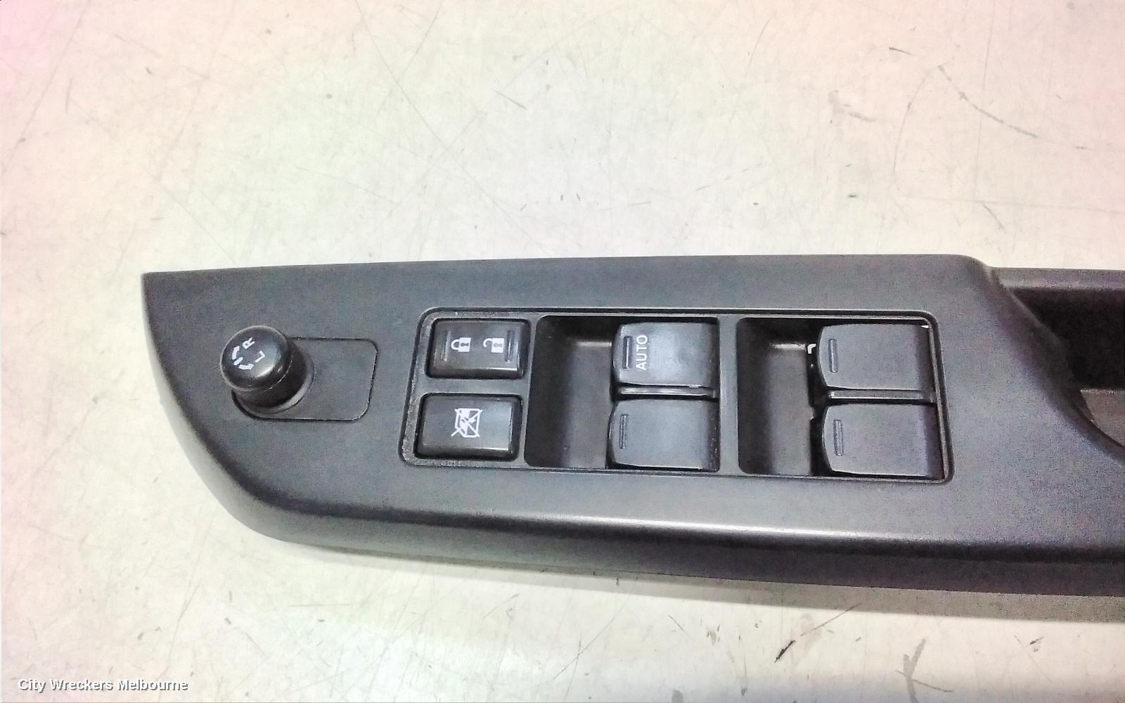 SUZUKI SWIFT PWR DR WIND SWITCH, RH FRONT (MASTER SWITCH), FZ, 18 PIN TYPE, 08/2010 - 03/2017