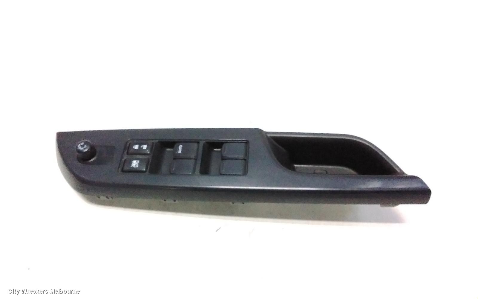 SUZUKI SWIFT PWR DR WIND SWITCH, RH FRONT (MASTER SWITCH), FZ, 18 PIN TYPE, 08/2010 - 03/2017