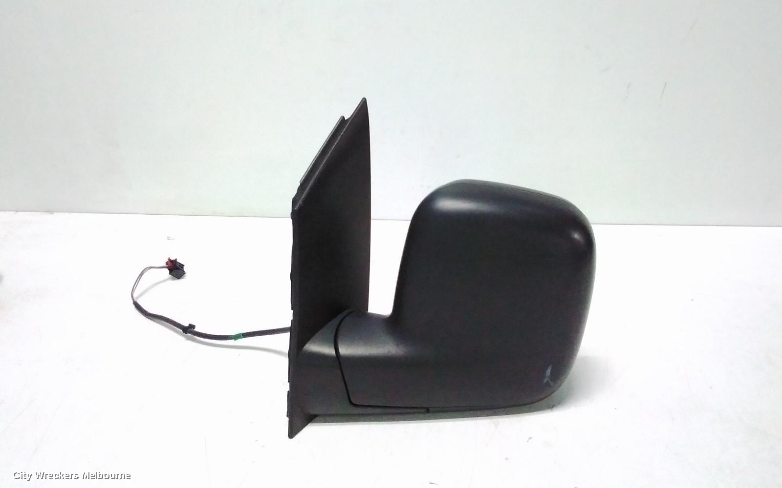 VOLKSWAGEN CADDY LEFT DOOR MIRROR, 2K, MANUAL, TEXTURED, 12/2004 - 08/2010