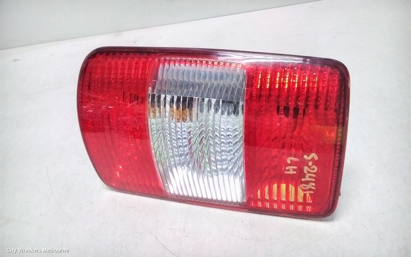 VOLKSWAGEN CADDY LEFT TAILLIGHT, 2K, 12/2004 - 08/2010