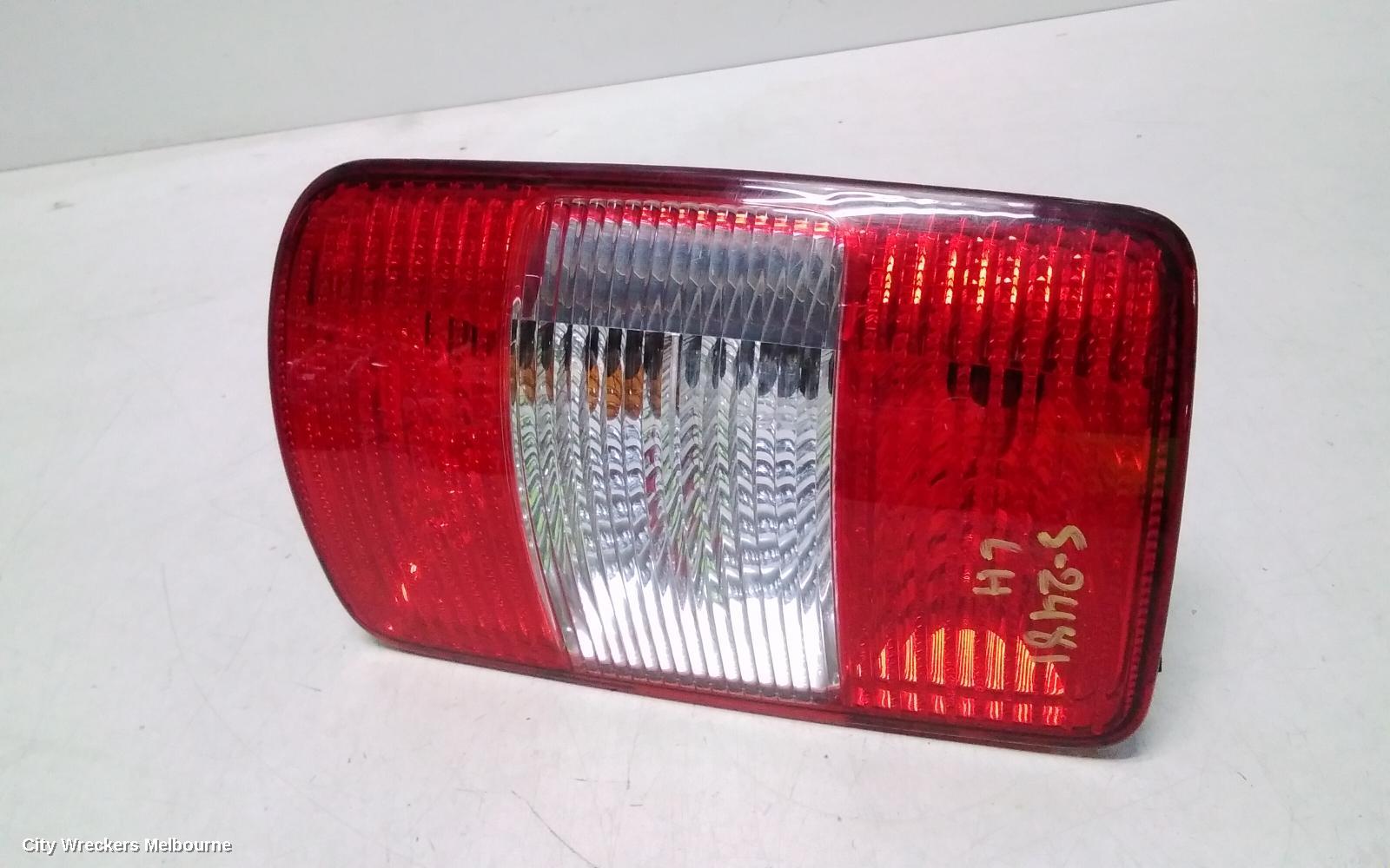 VOLKSWAGEN CADDY LEFT TAILLIGHT, 2K, 12/2004 - 08/2010