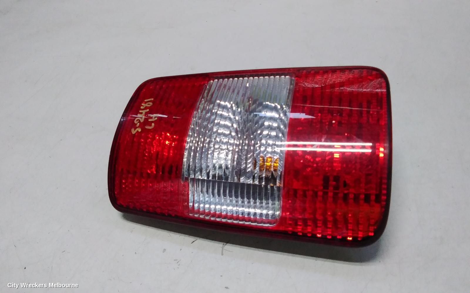 VOLKSWAGEN CADDY LEFT TAILLIGHT, 2K, 12/2004 - 08/2010