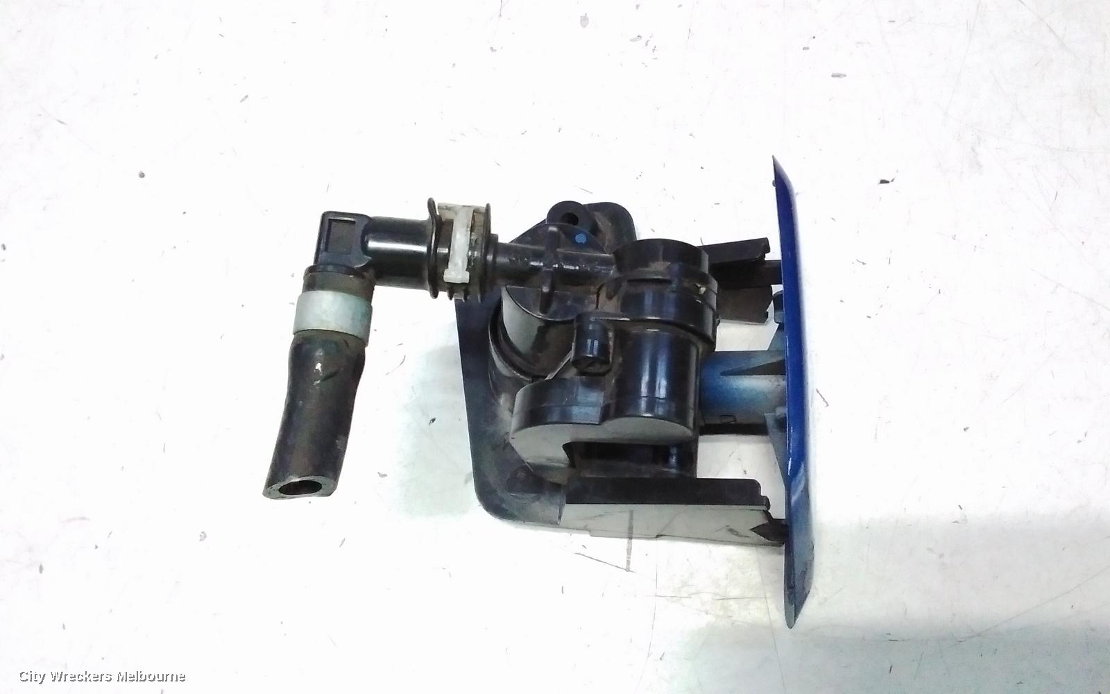 TOYOTA COROLLA HEADLAMP WASHER JET, 150 SERIES, 03/2007 - 12/2013