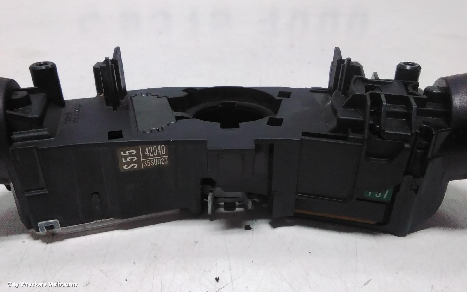 TOYOTA PRIUS COMBINATION SWITCH, ZVW30R, FLASHER SWITCH, NON-AUTO HEADLAMP TYPE, 07/2009 - 12/2015